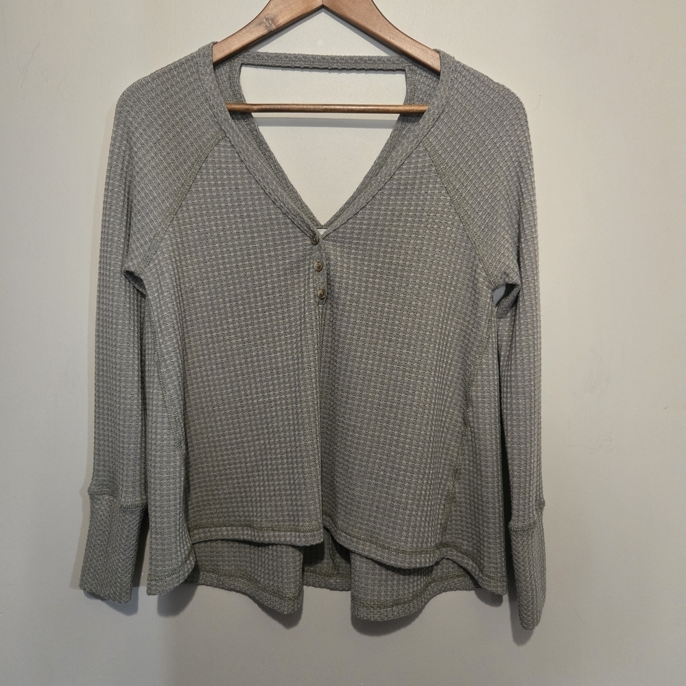Sadie & Sage Green Waffle Knit Long Sleeve Shirt Sz Xs